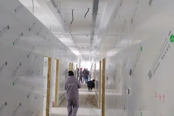 疫情就是命令，潔凈板材廠家宏鑫源緊急馳援多地方艙醫(yī)院建設(shè)(圖13)